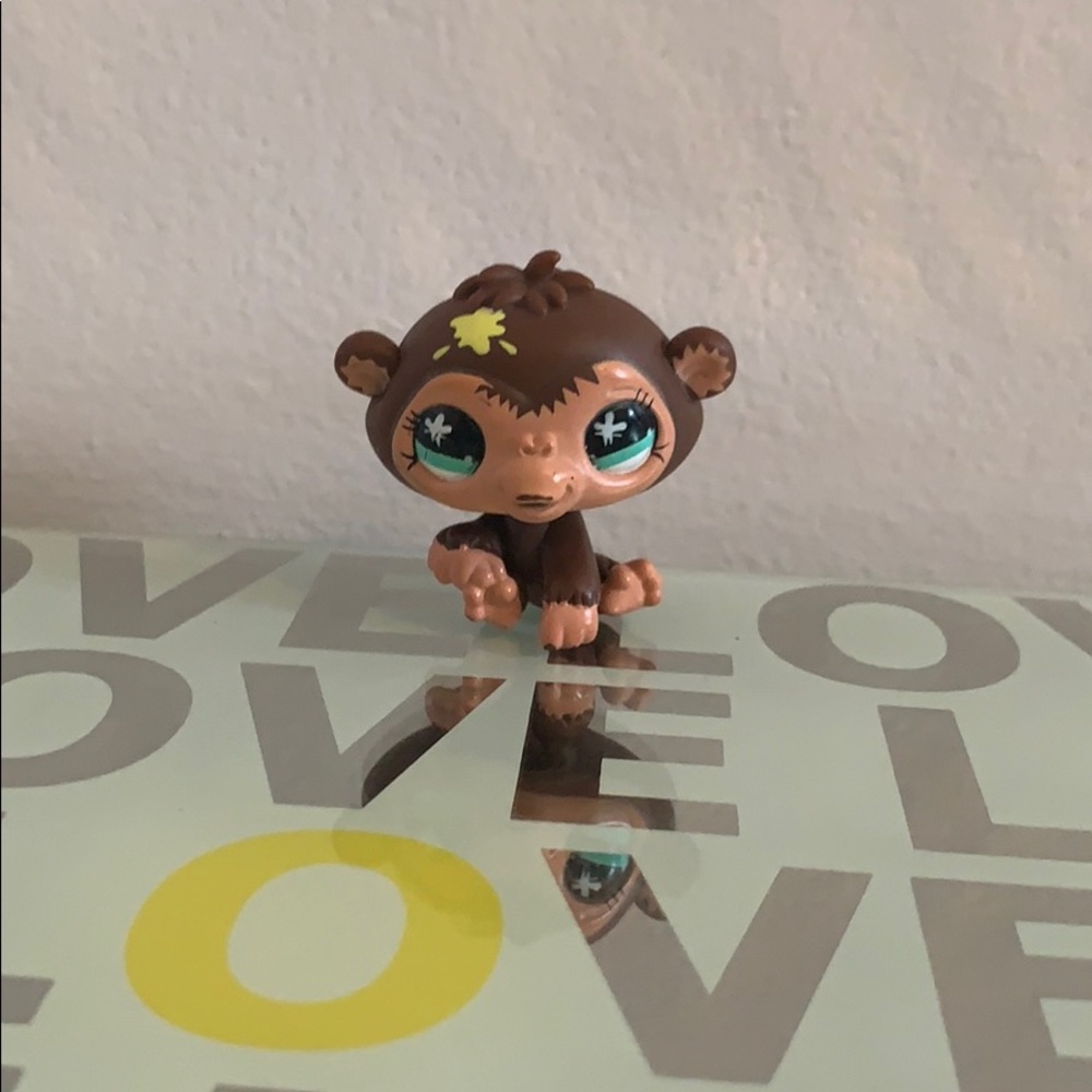 LPS monkey ✌︎❤️